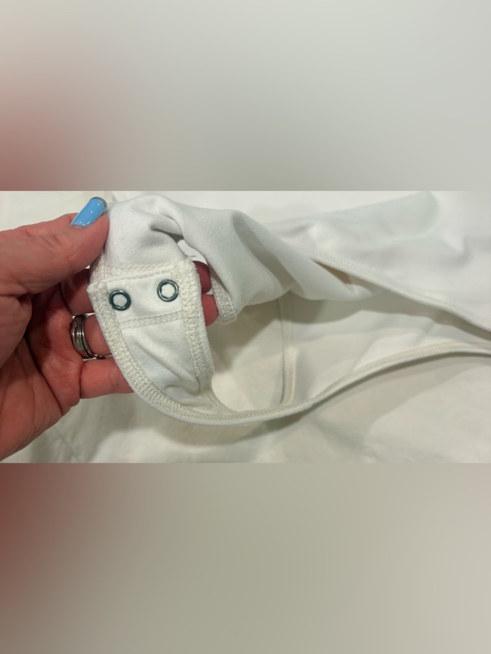 Abercrombie Soft AF White Halter Bodysuit Medium Sculpting Minimal Chic Top - Picture 5 of 5